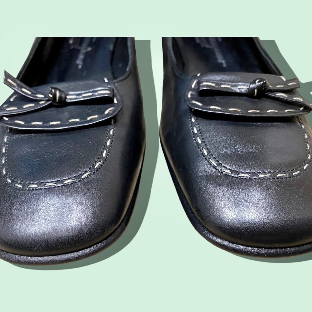 Salvatore Ferragamo low heel pumps